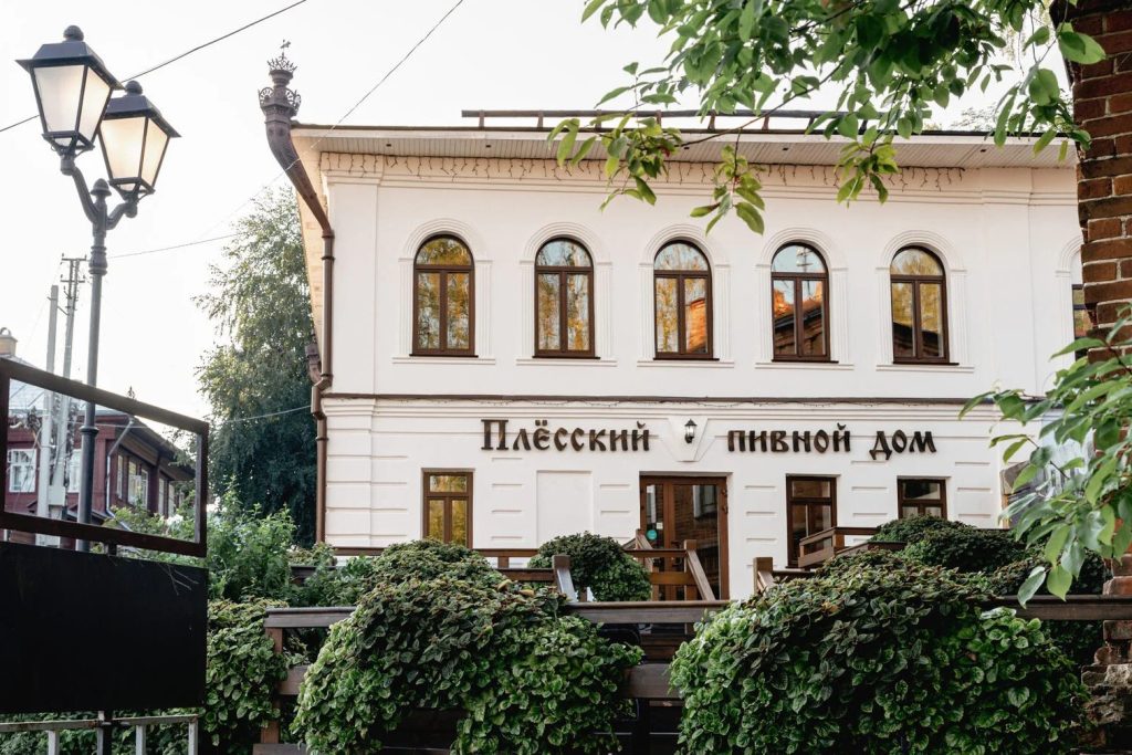 Ресторан-пивоварня Плёсский Пивной Дом 1 d180d0b5d181d182d0bed180d0b0d0bd d0bfd0b8d0b2d0bed0b2d0b0d180d0bdd18f d0bfd0bbd191d181d181d0bad0b8d0b9 d0bfd0b8d0b2d0bdd0bed0b9 d0b4
