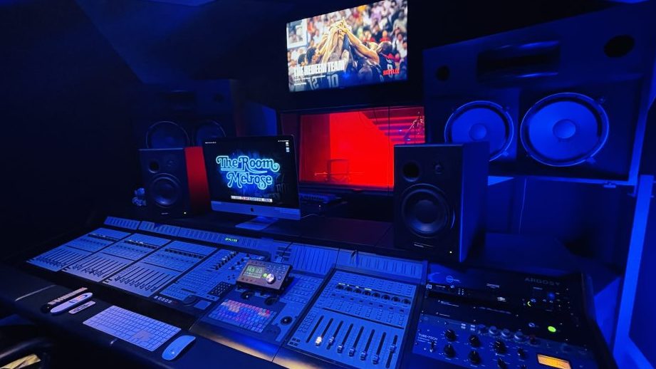 STUDIO 1 studio